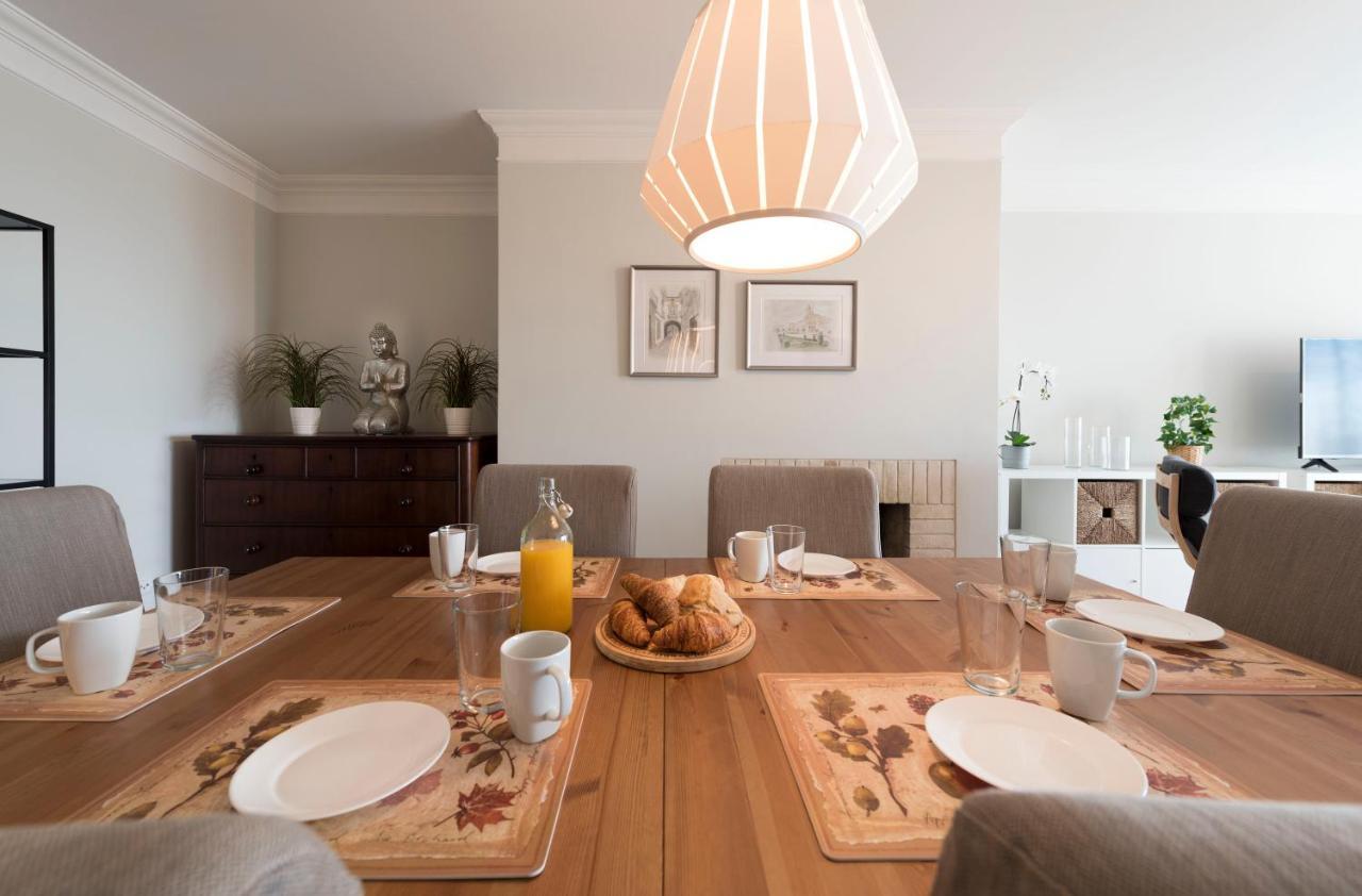 Lovelystay - Charming 3Br Flat W/ Free Parking In Devesas Vila Nova de Gaia Kültér fotó