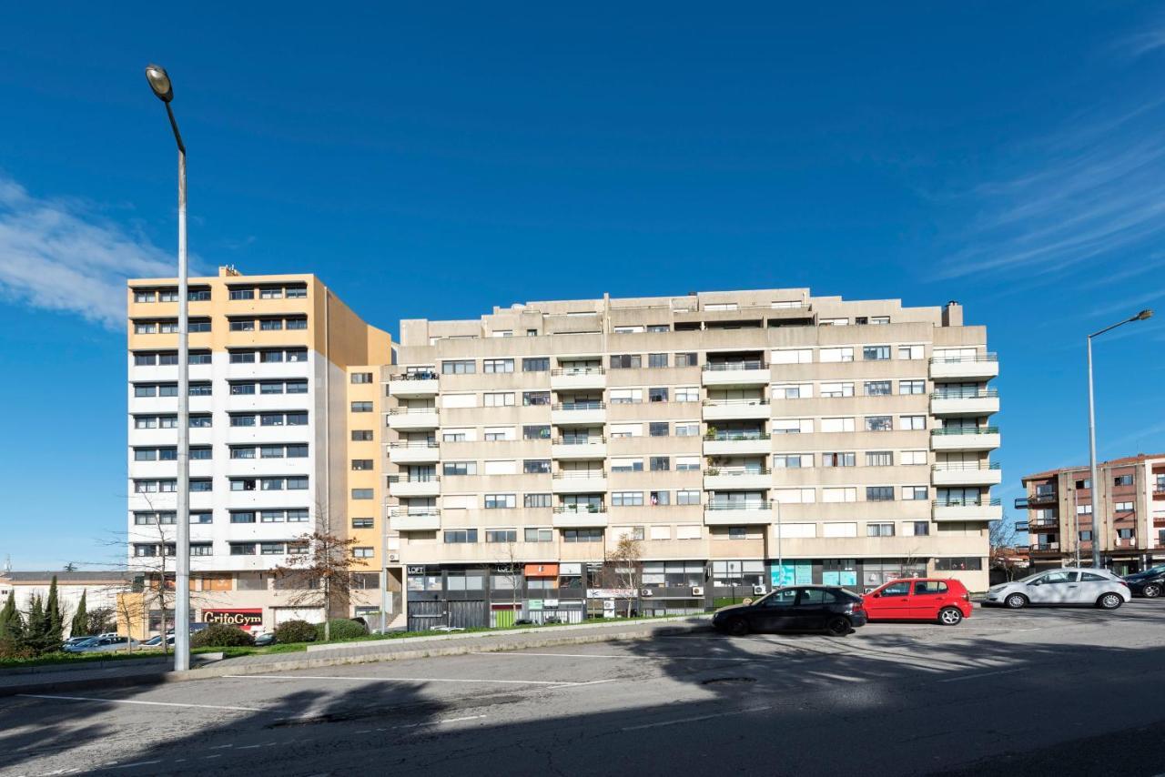 Lovelystay - Charming 3Br Flat W/ Free Parking In Devesas Vila Nova de Gaia Kültér fotó