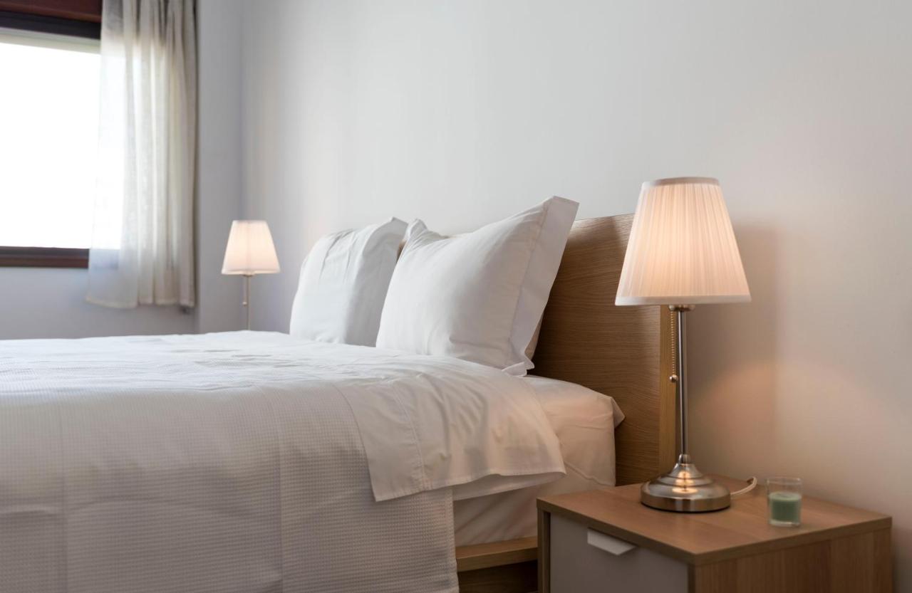 Lovelystay - Charming 3Br Flat W/ Free Parking In Devesas Vila Nova de Gaia Kültér fotó